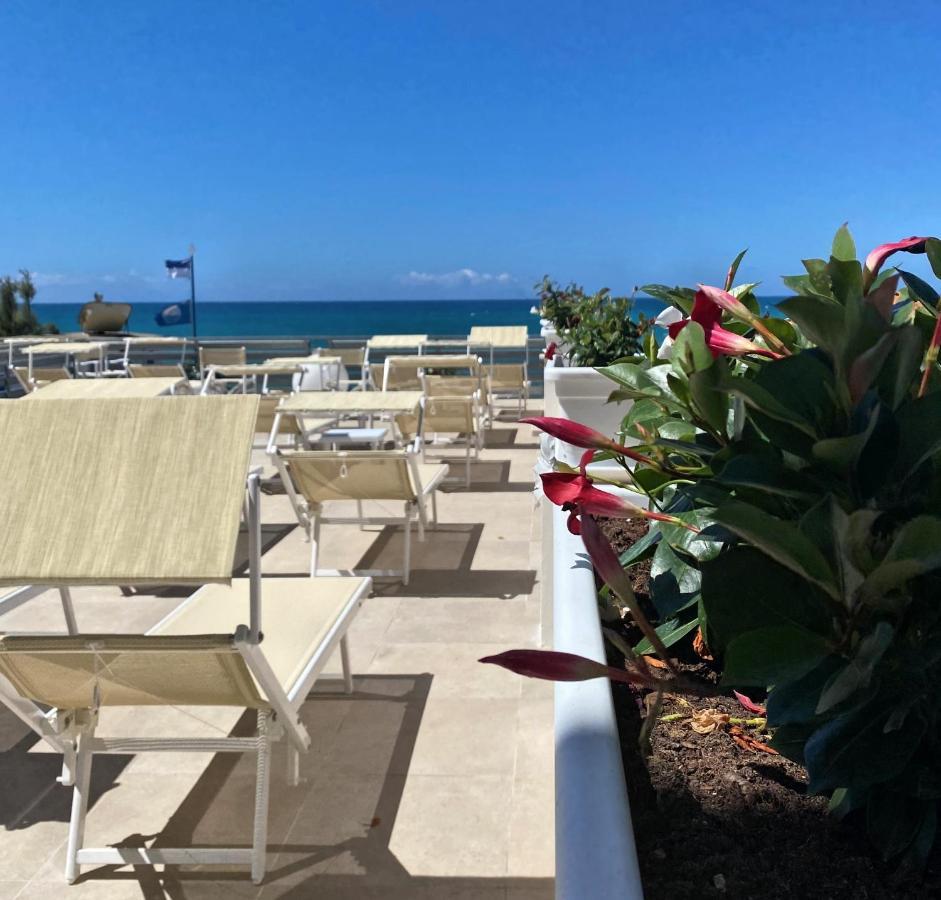 Hotel Cecina Beach Marina di Cecina Esterno foto
